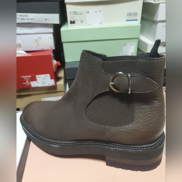 Sz 7 men's NwoB Fratelli Rossetti boots